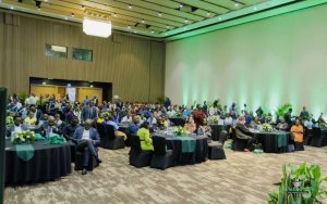 Minisitiri Dr Uwamariya yagaragaje impinduka zazanywe no kugabanya pulasitiki mu Rwanda