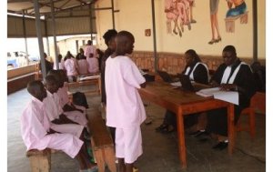 U Rwanda rugiye gutangiza ibigo bibiri bitanga serivisi z'ubuhuza butisunze inkiko