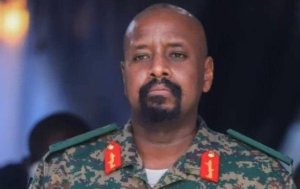 Gen Muhoozi yambuwe inshingano yari asigaranye mu gisirikare cya Uganda