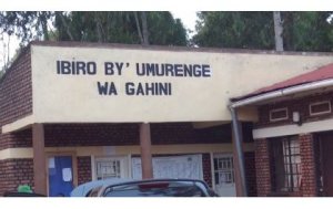 Kayonza: Abantu 2 bafunzwe bazira gutaburura inyama z'inka yipfushije bakazirya