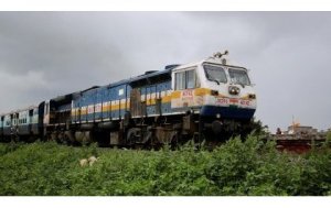 U Buhinde: Abantu 11 baguye mu mpanuka ya gari ya moshi kubera ibihuha