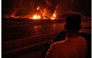 Israel yaciye amarenga yo kwica Khamenei urwo Saddam Huseein yishwe