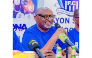 Muvunyi yashimangiye ko Rayon Sports y'umwaka ushize itari nziza ku buryo yahangana na APR FC