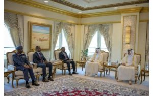 Minisitiri Biruta yaganiriye na Sheikh Abdulaziz wa Qatar