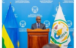 Nduhungirehe yanenze uwahinduye igisobanuro cy'ifoto y'intumwa z'u Rwanda n'iza RDC