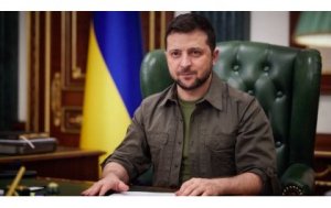 Ukraine yemereye abasore gusohoka mu gihugu