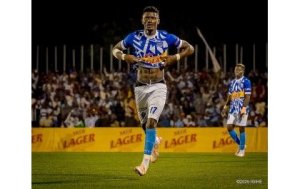 Imbamutima za rutahizamu Ndikumana waririmbwe n'Aba-Rayons