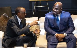 Tshisekedi yasabye Perezida Kagame kumufasha guhagarika intambara muri DRC