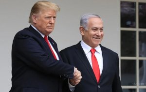 Trump yateguje ko azarwana kuri Israel kugeza ku ifirimbi ya nyuma