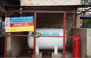 U Rwanda ruzahagarika gutekesha inkwi ku mashuri bitarenze mu 2032