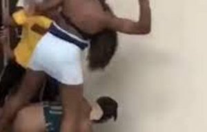 Kigali:Umukobwa wicuruza yahuye n'umusore ukoresha imbaraga z'umurengera yiruka igikorwa kitarangiye