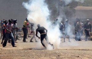 Kenya: “Kuvuza Amasafuriya” Abigaragambya Abashyigikiye Raila Odinga mu isura nshya