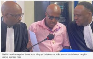 Karasira Aimable waje yambaye bodaboda zidasa yihannye inteko yamuburanishaga