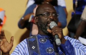 Perezida wa Liberiya George Weah yiyamye urubyiruko rumwandikira rumusaba ubufasha