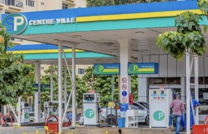 Impamvu y'izamuka ry'ibiciro by'ibikomoka kuri peteroli mu Rwanda