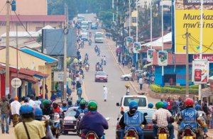 Kigali: Iminsi 5 irashize Polisi itegereje uwibye telefoni agahungira muri Ruhurura