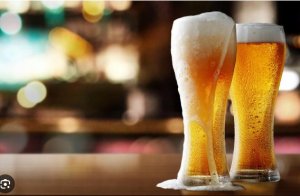 Polisi yaburiye Abafite za Butike zemerera abakiriya kuhanywera inzoga 