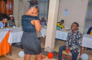 Nyandwi Saddam yateye ivi asaba umukunzi we ko bazarushinga [AMAFOTO]