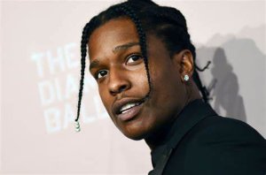 Hatahuwe icyatumye A$AP Rocky uri hafi kwibaruka imfura ye na Rihanna atabwa muri yombi bitunguranye