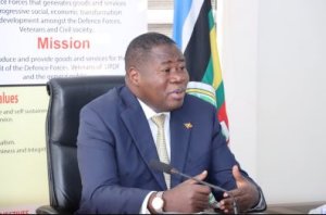 Uganda: Minisitiri w'Ingabo mu mazi abira kubera umwenda ukomoka ku basirikare boherejwe muri Somalia