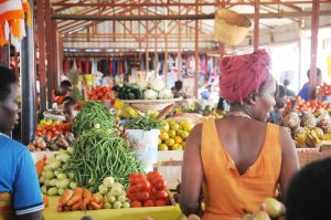 Umujyi wa Kigali wahagaritse amasoko 2 yagaragayemo abarwayi benshi ba COVID-19