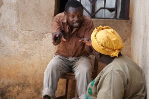 Papa Sava yahishuye uko Umuvugo wamufashije gusuhuza Perezida Kagame