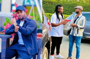 Umujyanama wa Bruce Melodie yashyize igorora abahanzi bagorwaga no gukorera ibitaramo muri America