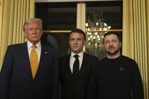 Trump, Macron na Volodymyr Zelensky bahuriye mu ifungurwa rya Cathédrale Notre-Dame de Paris