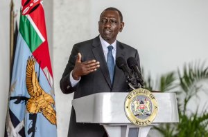Umushahara w'abajyanama ba Ruto wateje induru muri Kenya
