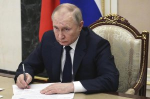 Putin ntiyitabira ibiganiro bya Ukraine n'u Burusiya