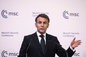 Perezida Macron yagaragaje urupfu rwa Alexei Navalny nk'intege nke z'u Burusiya