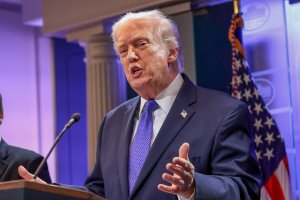 Trump yateye utwatsi iby'uko Umugaba w'Ingabo wa Amerika arwanya gutera Iran