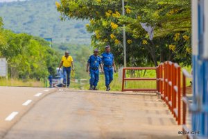 Abarundi bararira ayo kwarika kubera u Burundi bwanze gufungura umupaka wabwo n'u Rwanda