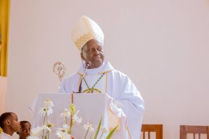 ‘Urumuri rw'Ivanjiri rwacaniwe i Save rukwira igihugu', Paruwasi ya Save yizihije isabukuru y'imyaka 126