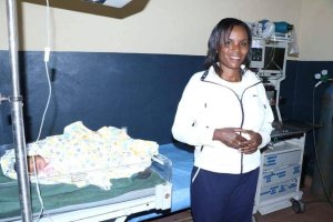 Burundi:Umwana wavukanye imitwe 2 yavuwe arakira bigizwemo uruhare n'umugore wa Perezida