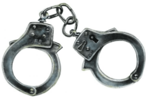 Polisi y'u Rwanda yafashe abantu 2 bakekwaho gusambanya ku gahato abakobwa babafatiyeho intwaro