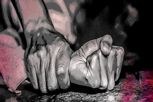 Ubuhinde: Umukobwa w'imyaka 16 yavuze ko amaze gusambanywa ku ngufu n'abagabo 400 mu mezi 6