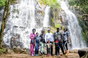 Perezida Ndayishimiye yasuye ibyiza nyaburanga by'u Burundi buri hasi mu kubyaza inyungu Ubukerarugendo [AMAFOTO]