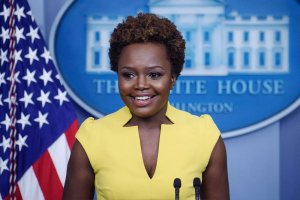 USA:Bwa mbere Umwiraburakazi uryamana n'uwo bahuje igitsina yagizwe umuvugizi wa White House 