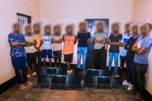 Kigali: Hatawe muriyombi abasore 12 bigize abajura b'amatelefone mu buryo bw'ubwenge