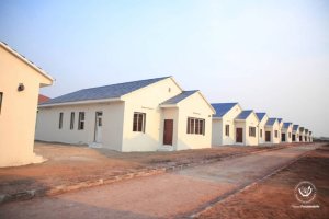 RDC: Perezida Tshisekedi yahaye inzu abasirikare bafite amapeti akomeye