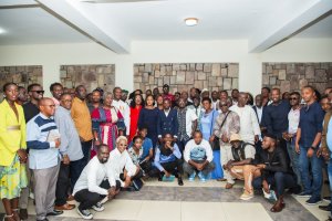 Bimwe mu bibazo bikomeye abahanzi bagejeje kuri Minisitiri Mbabazi