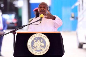 Perezida Museveni yagarutse ku byavuzwe ko Ebola yageze mu mujyi wa Kampala