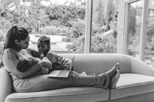 Wizkid n'umukunzi we bibarutse umwana wa kabiri(AMAFOTO)