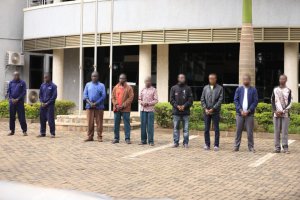 Abantu 9 barimo n'abapolisi bafunzwe bazira uburiganya mu gukorera uruhushya rwo gutwara ibinyabiziga