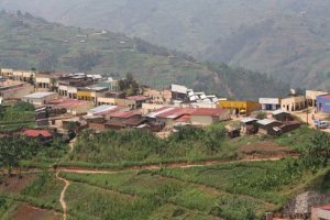 Ngororero:Umunyeshuri arashinjwa gutema umwarimu we amuziza kumuha igihano