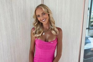 Umugore wemeje ko yasambanye n'abantu 300 yahishuye uko ari gushaka umukunzi