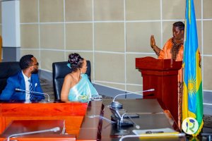 Udushya 4 twaranze ubukwe bwa Kimenyi Yves na Muyango - AMAFOTO