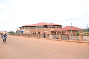 Gisagara: Umuturage yiturikirijeho gerenade iramukomeretsa bikomeye