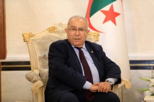 Icyatumye ambasaderi wa Algeria akurwa Mubu Faransa
